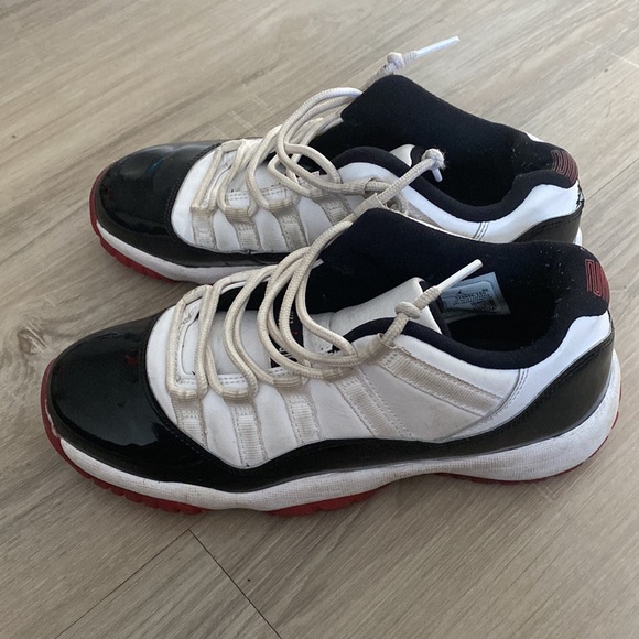 Jordan 11 chicagos - Picture 2 of 4